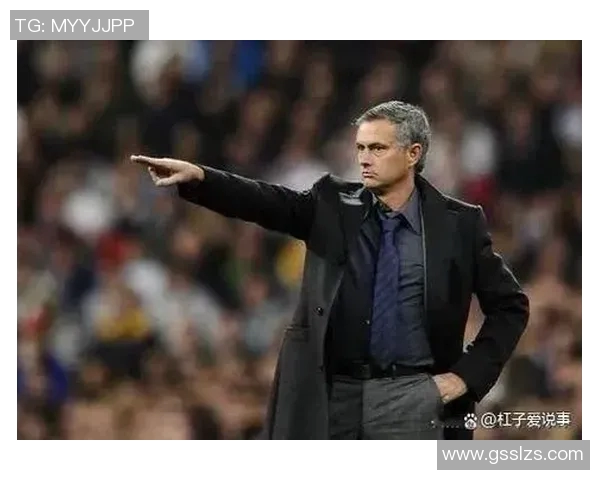 2012年退役足球明星的辉煌历程与传奇故事回顾