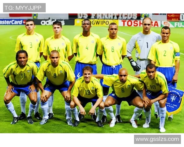 2002年巴西足球明星的辉煌历程与传奇瞬间回顾