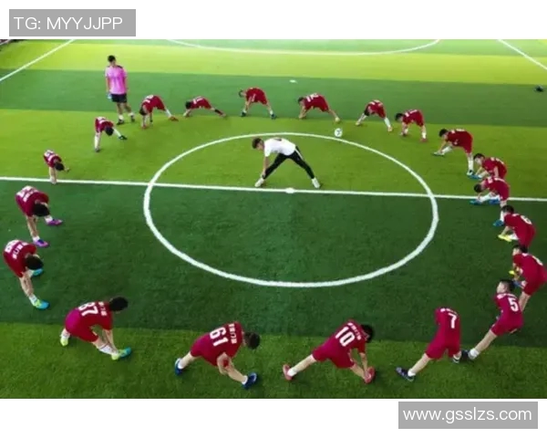 丹凤足球明星的崛起与成就探秘以及对中国足球的影响分析 丹凤足球明星的崛起与成就探秘以及对中国足球的影响分析