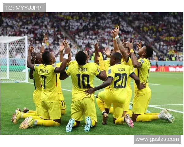 卡塔尔队足球明星介绍及其在国际赛场上的表现分析 卡塔尔队足球明星介绍及其在国际赛场上的表现分析