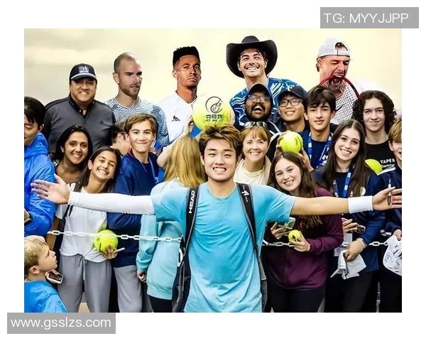 央视盛赞足球明星风采卓越颜值出众引发球迷热议 央视盛赞足球明星风采卓越颜值出众引发球迷热议