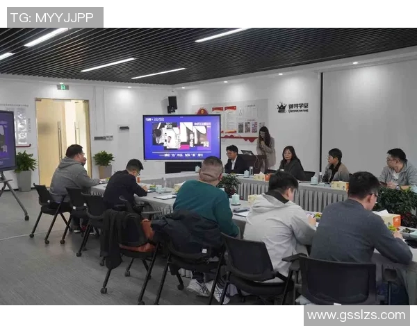 深圳篮球队的运营揭秘：从管理到战术的全方位分析与深度探讨